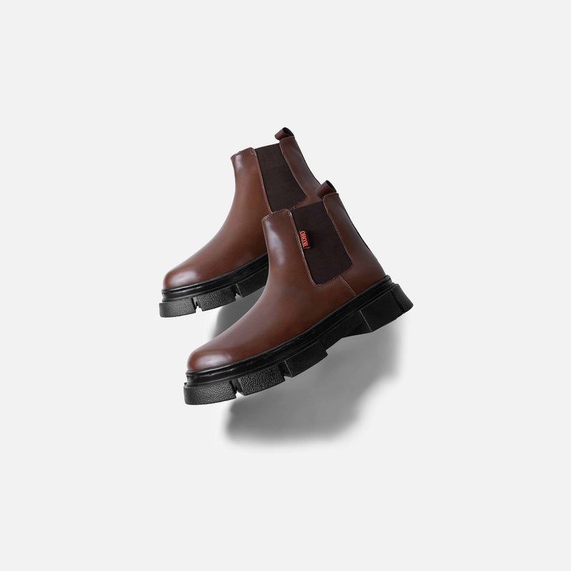 CHELSEA BOOTS (BROWN)