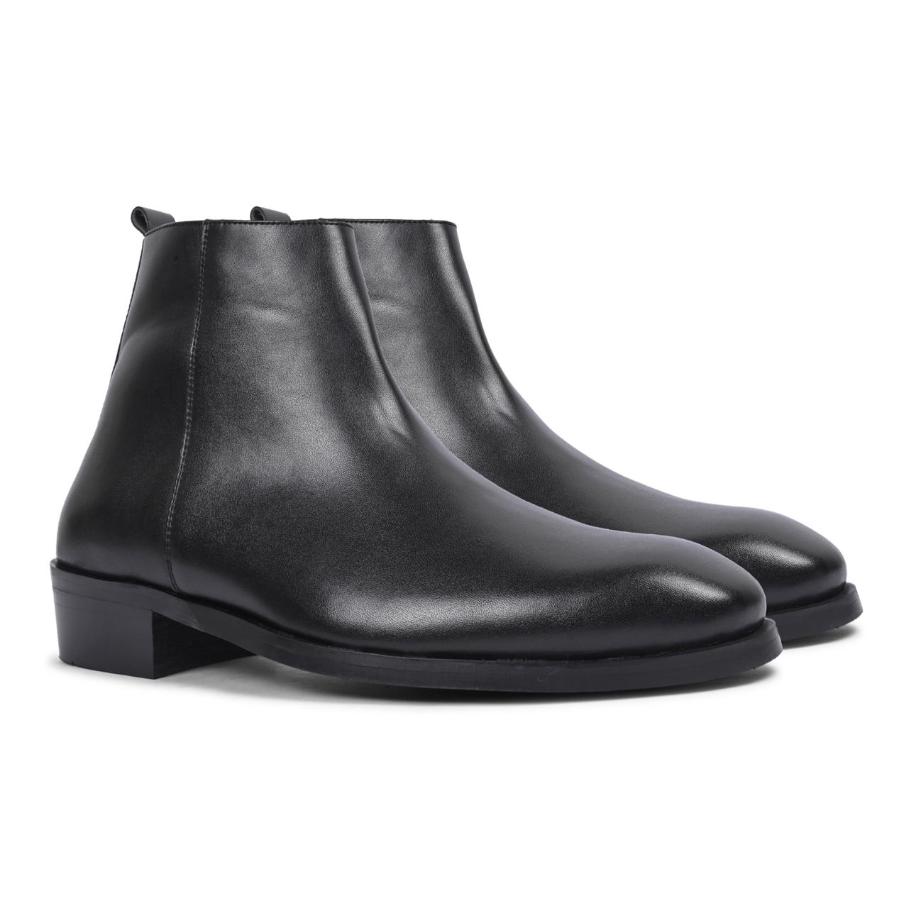 CUBAN HEEL CHELSEA BOOTS