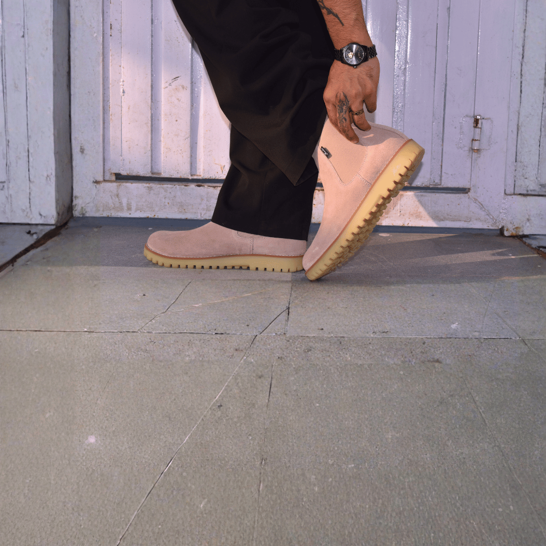 GULMARG CHELSEA BOOTS