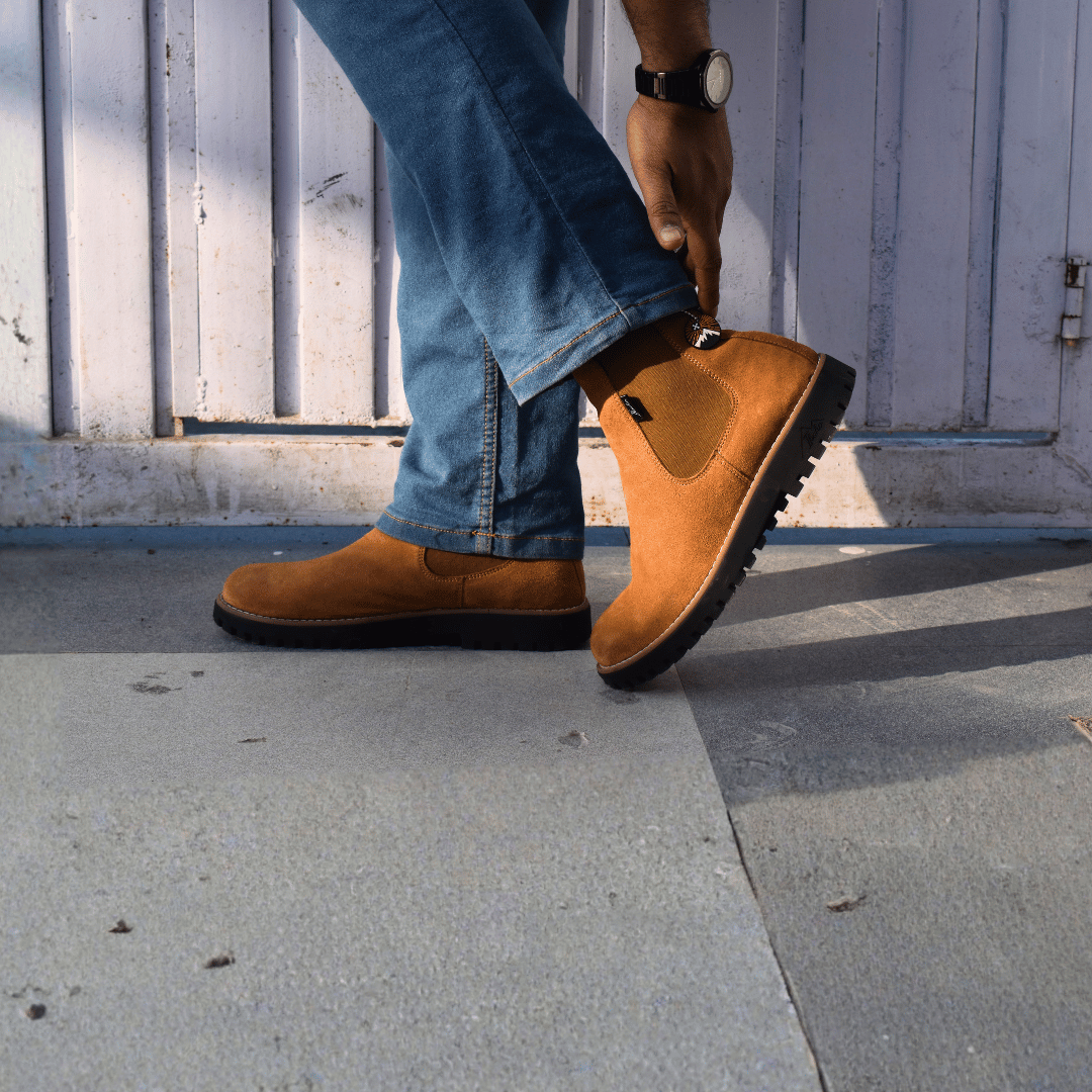 MANALI CHELSEA BOOTS