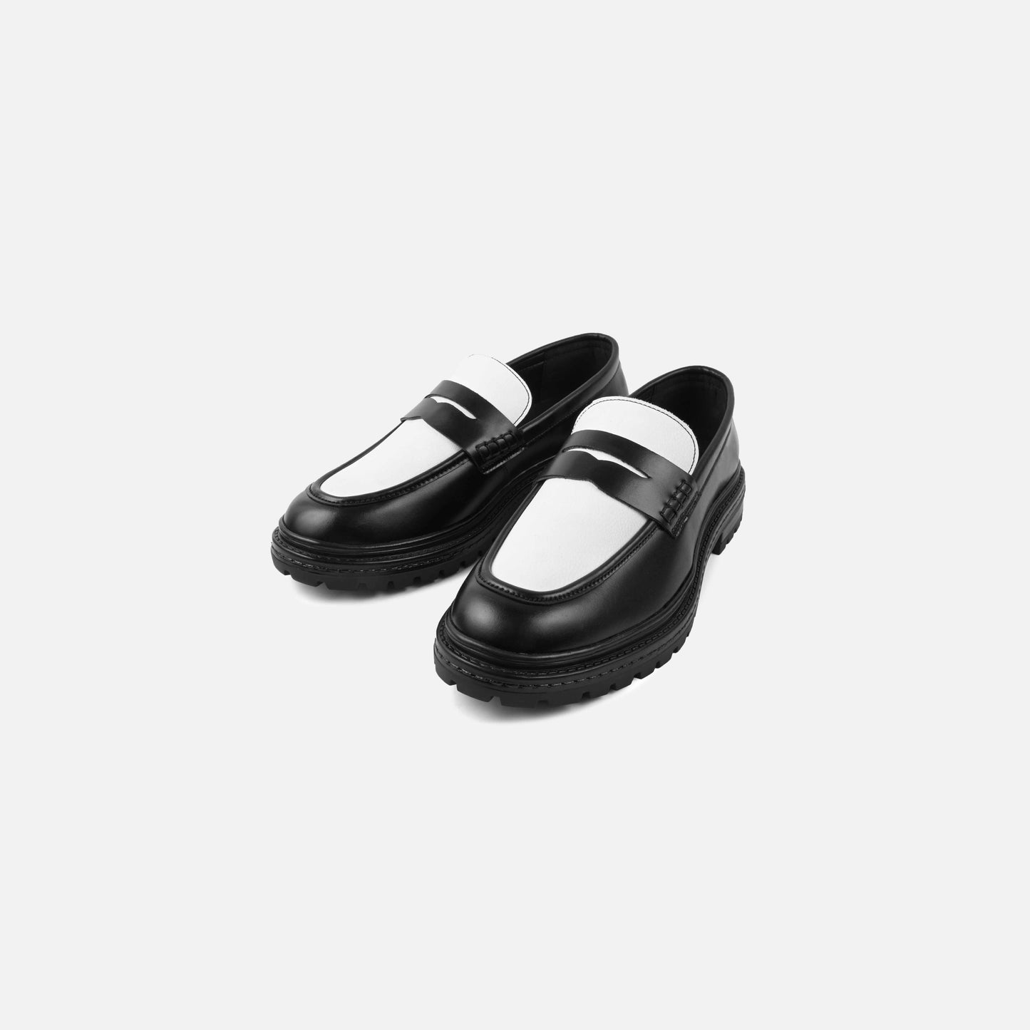 IKOHO PANDA LOAFERS