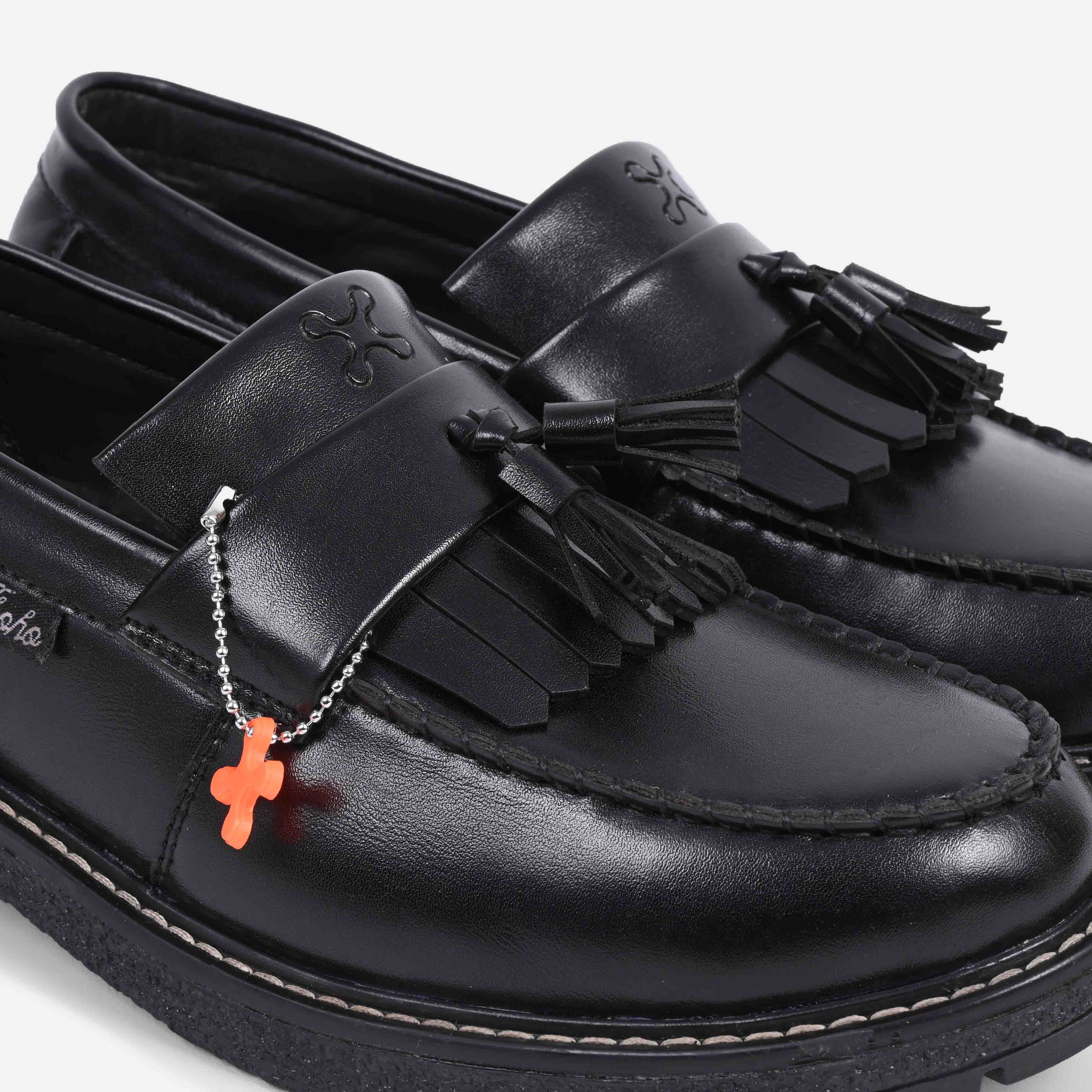 GRADUATION TASSEL LOAFERS