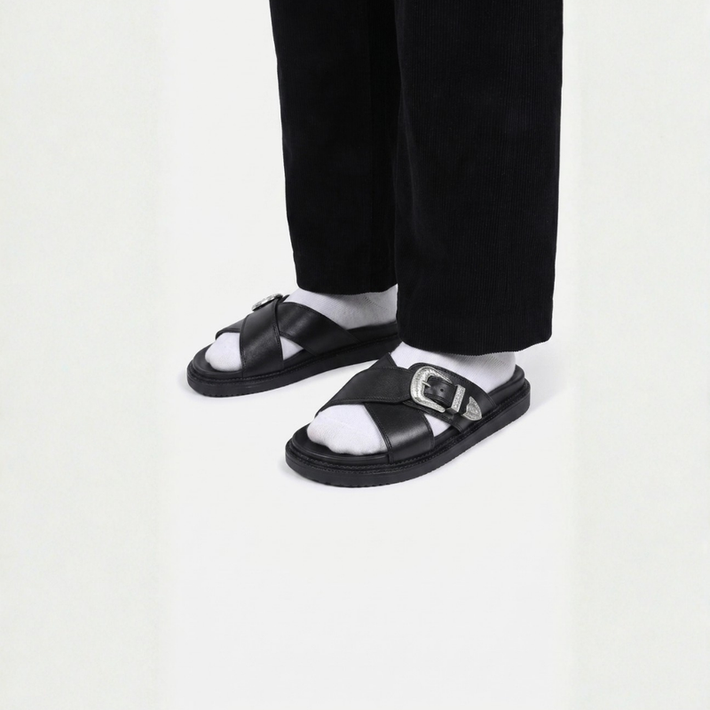 KATANA BUCKLE SLIDES