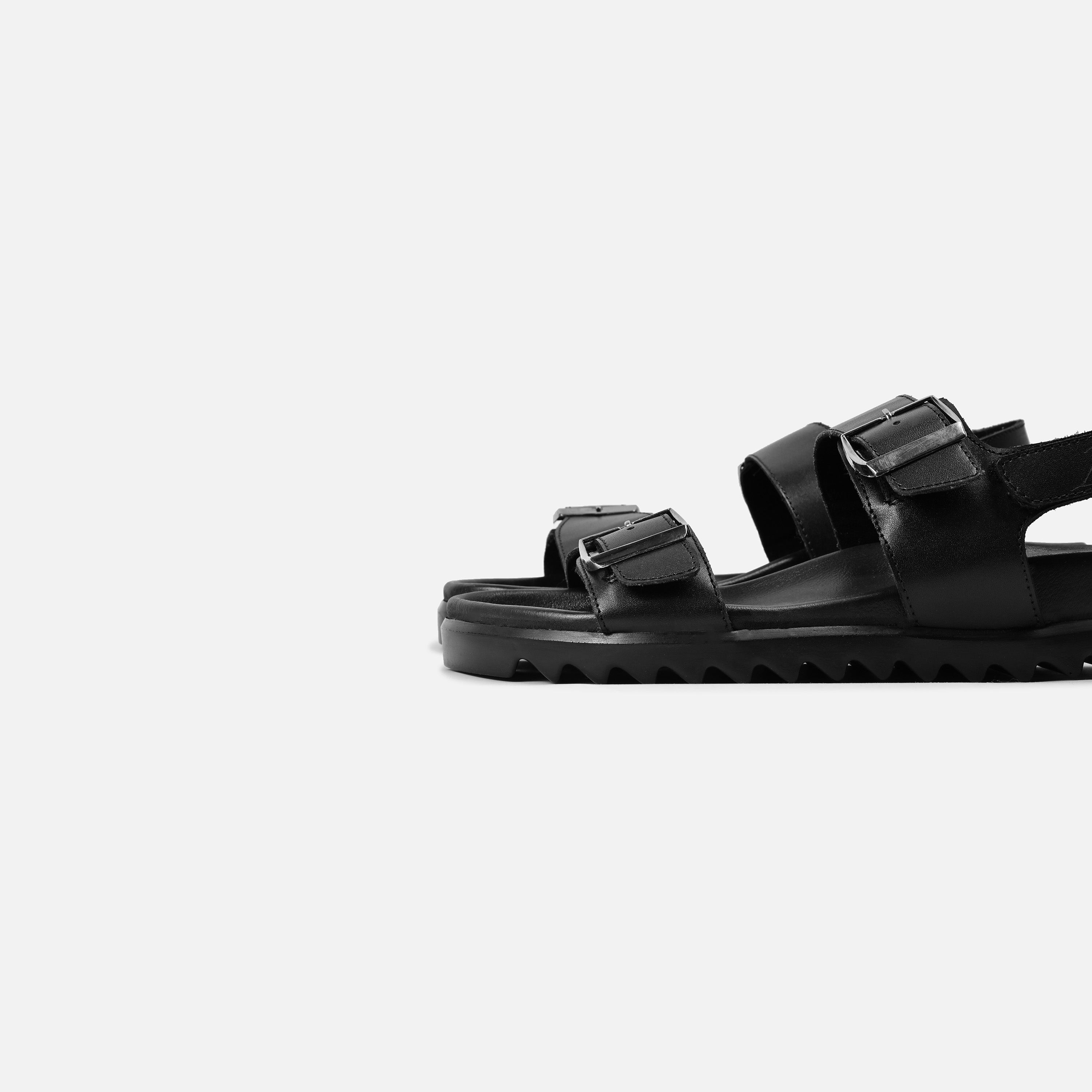 OFFBEAT SANDALS