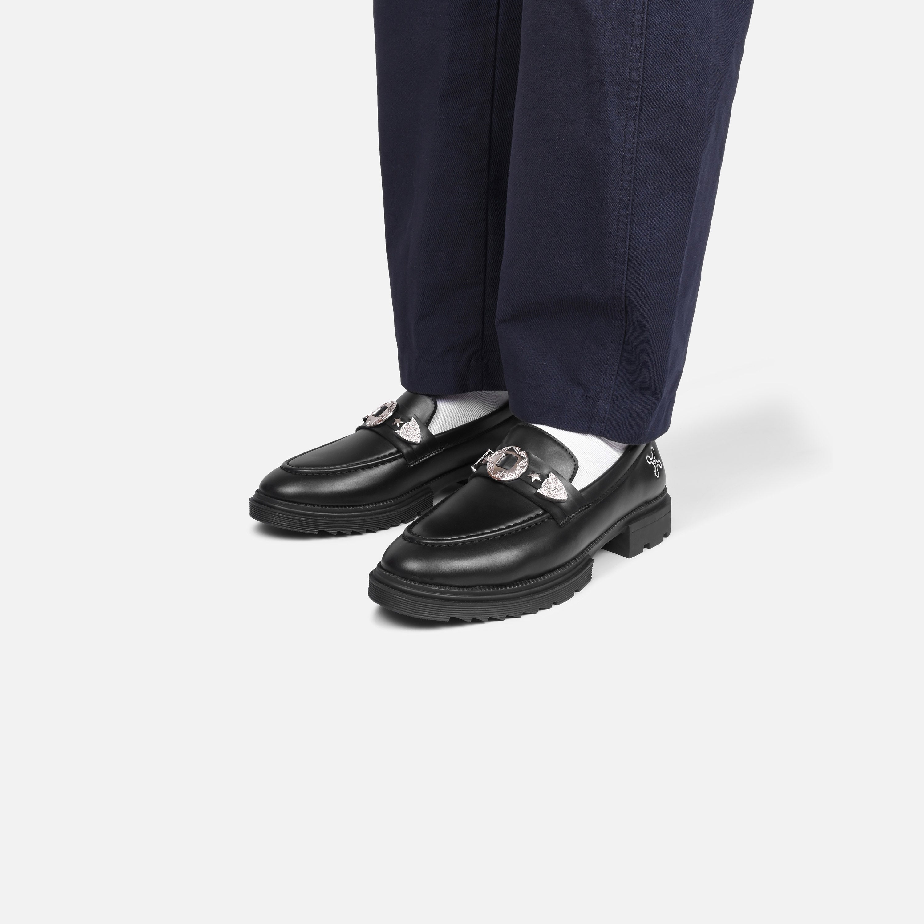 BUCKLE LOAFERS