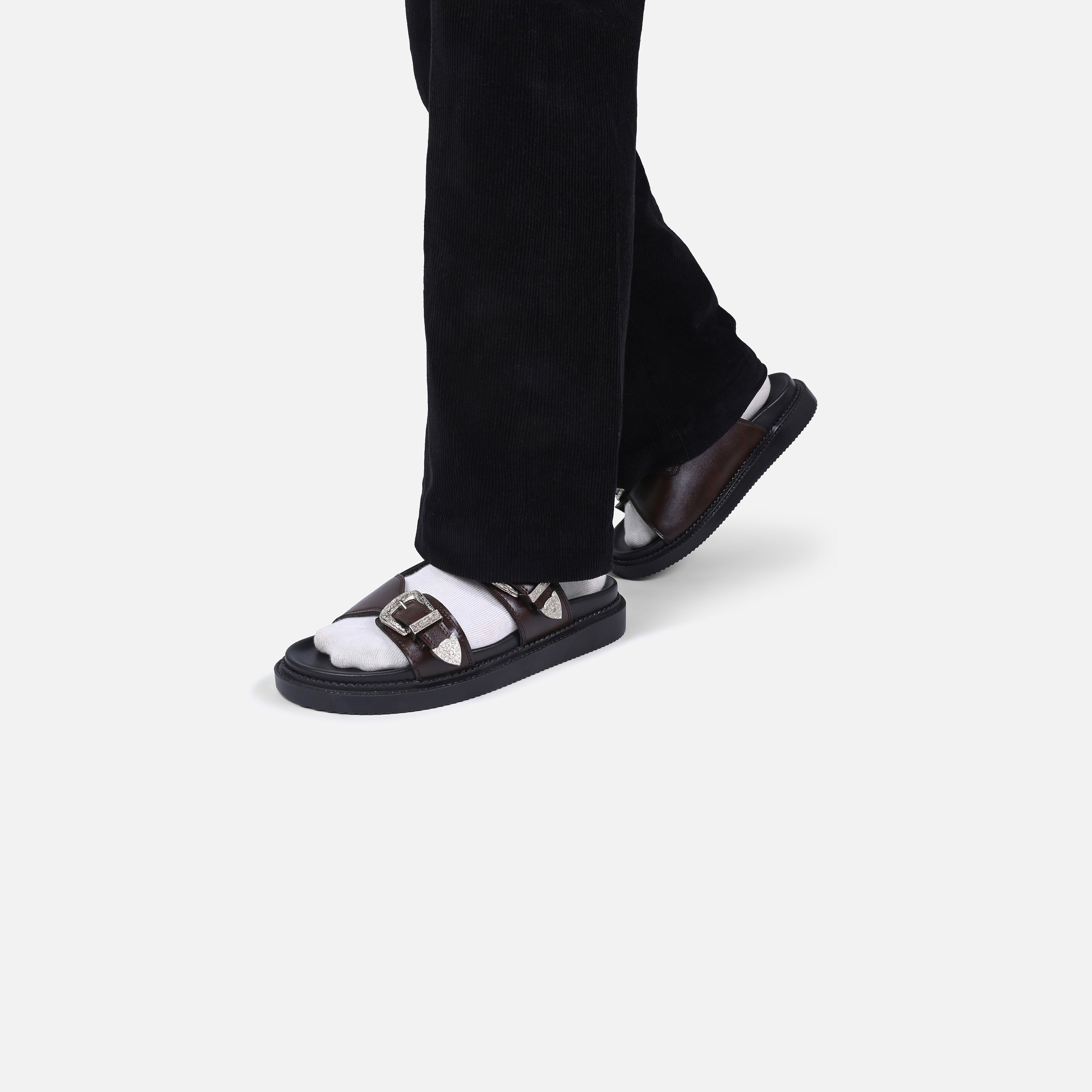 BANDIT BUCKLE SLIDES BROWN