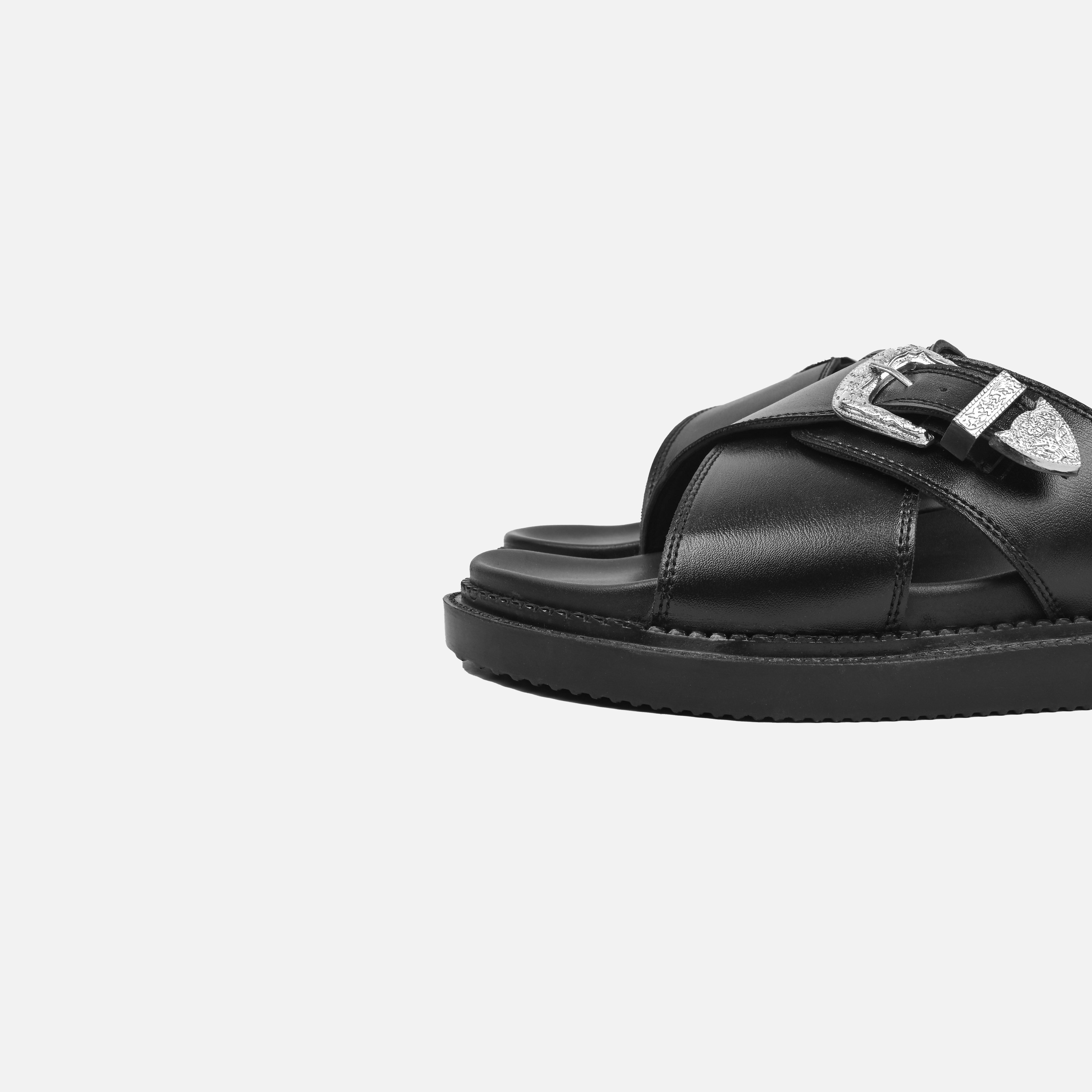 KATANA BUCKLE SLIDES