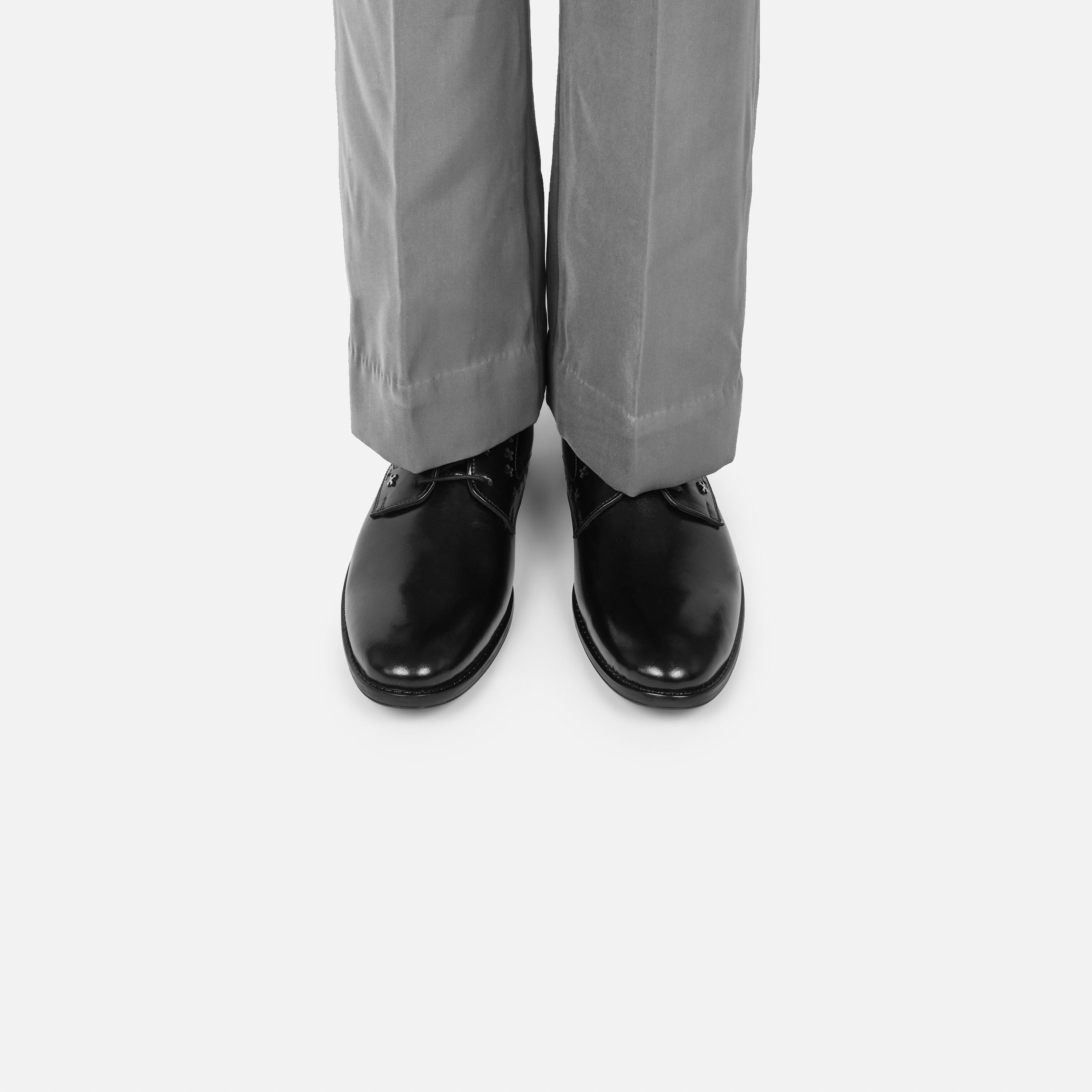 EVERYDAY DERBY SHOES