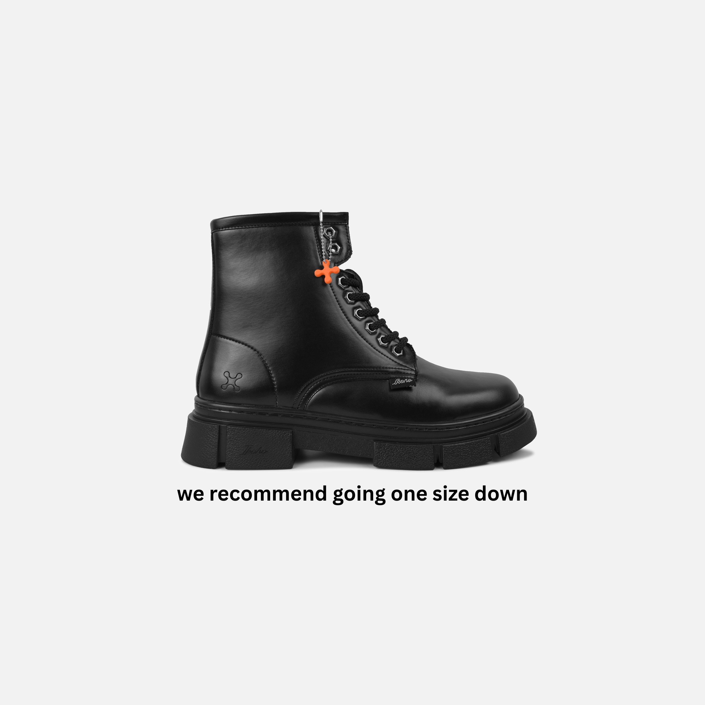 8 MM COMBAT BOOTS